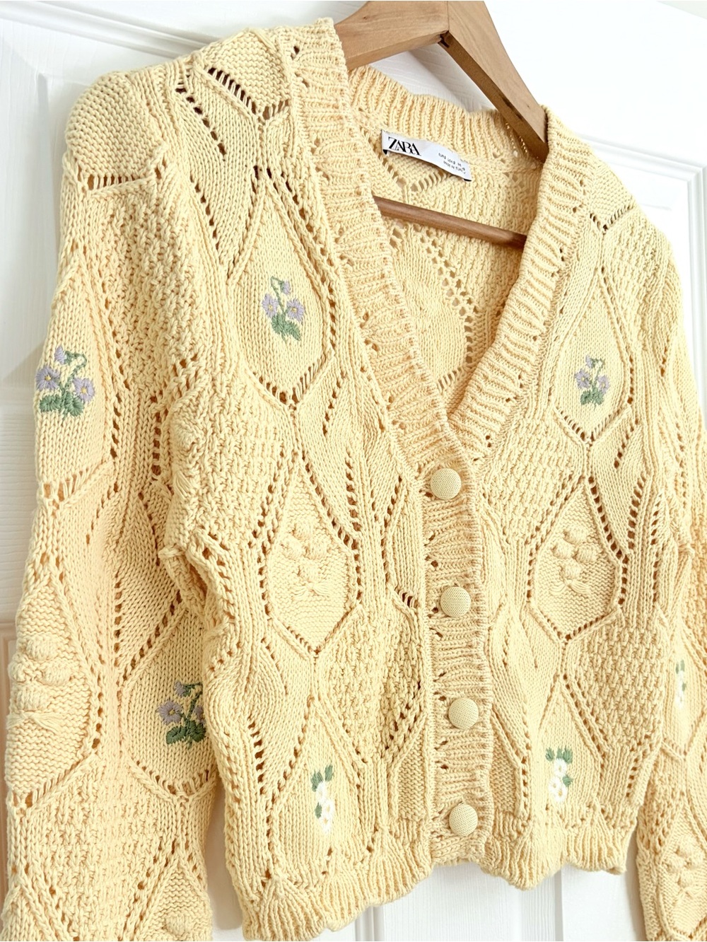 Zara Floral Embroidered Cardigan Size S - Picture 4 of 5
